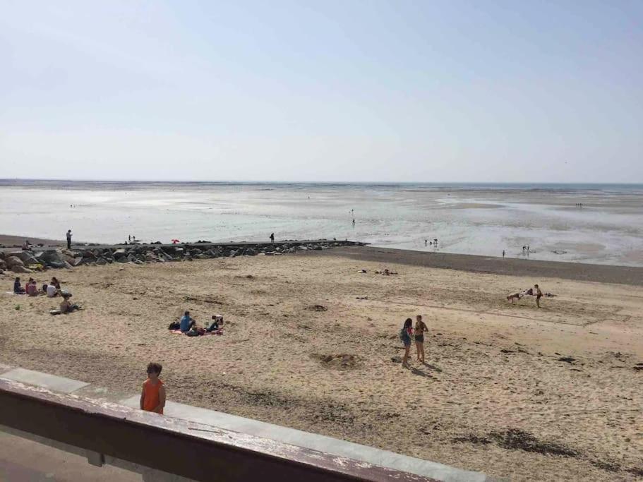 Les Iles Vue Sur Mer Agon-Coutainville Bagian luar foto