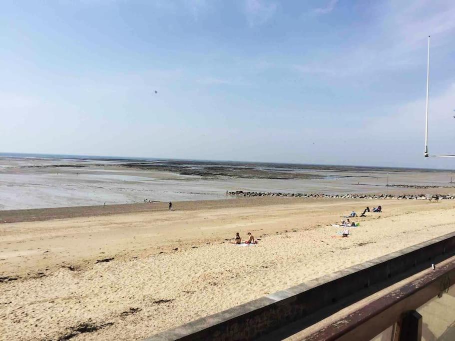 Les Iles Vue Sur Mer Agon-Coutainville Bagian luar foto