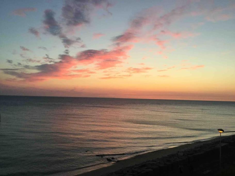 Les Iles Vue Sur Mer Agon-Coutainville Bagian luar foto